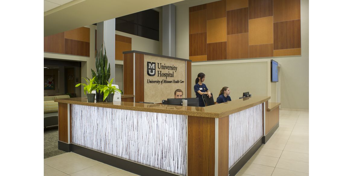 MU University Hospital – Lobby – int. 4 – RF